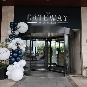 The Gateway Hotel